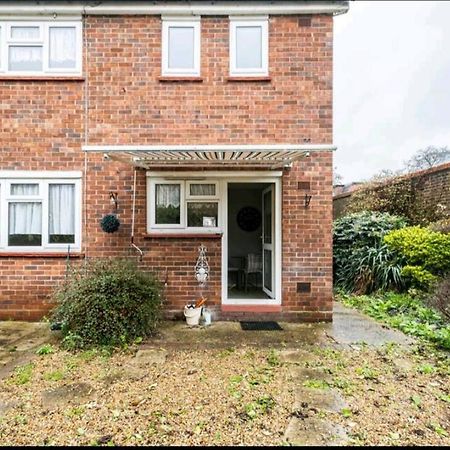 London Stratford Holiday Home Exterior photo
